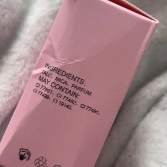 Trendy Highlighter Glitter Powder Spray Makeup - Picture 2 of 5